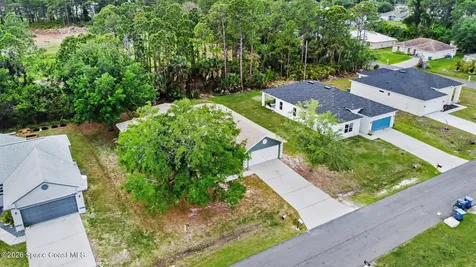 280 Delake Road NW Palm Bay FL 32907