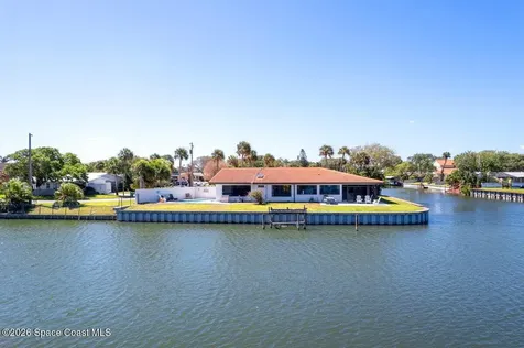 200 Rose Drive Cocoa Beach FL 32931