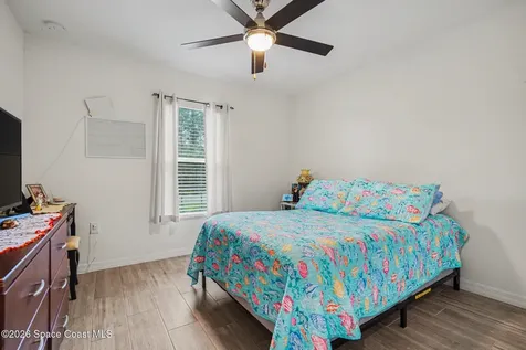 3211 Halden Avenue SE Palm Bay FL 32909