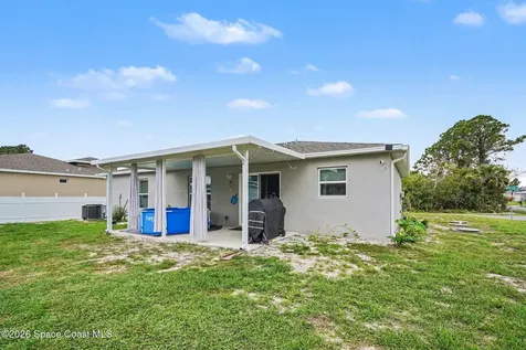3211 Halden Avenue SE Palm Bay FL 32909