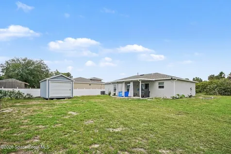 3211 Halden Avenue SE Palm Bay FL 32909