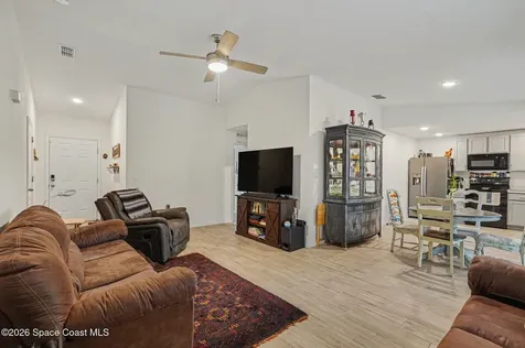 3211 Halden Avenue SE Palm Bay FL 32909