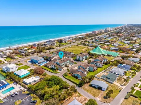 2085 Seawind Court Indialantic FL 32903