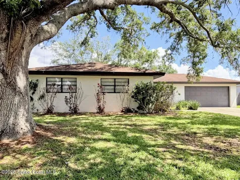 635 Firestone Street NE Palm Bay FL 32907