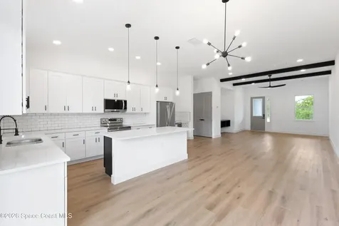 1133 Hanover Avenue SW Palm Bay FL 32908