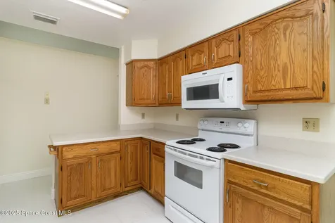 1375 Mayflower Avenue Melbourne FL 32940