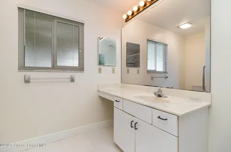 1375 Mayflower Avenue Melbourne FL 32940