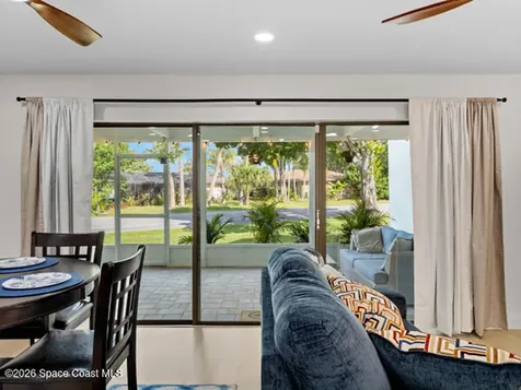 212 Augusta Way Melbourne FL 32940