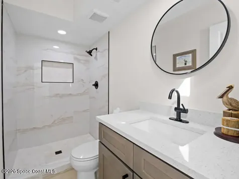212 Augusta Way Melbourne FL 32940