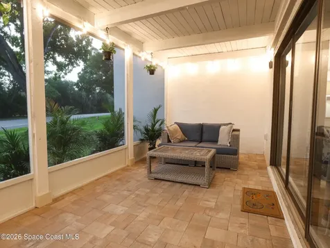 212 Augusta Way Melbourne FL 32940