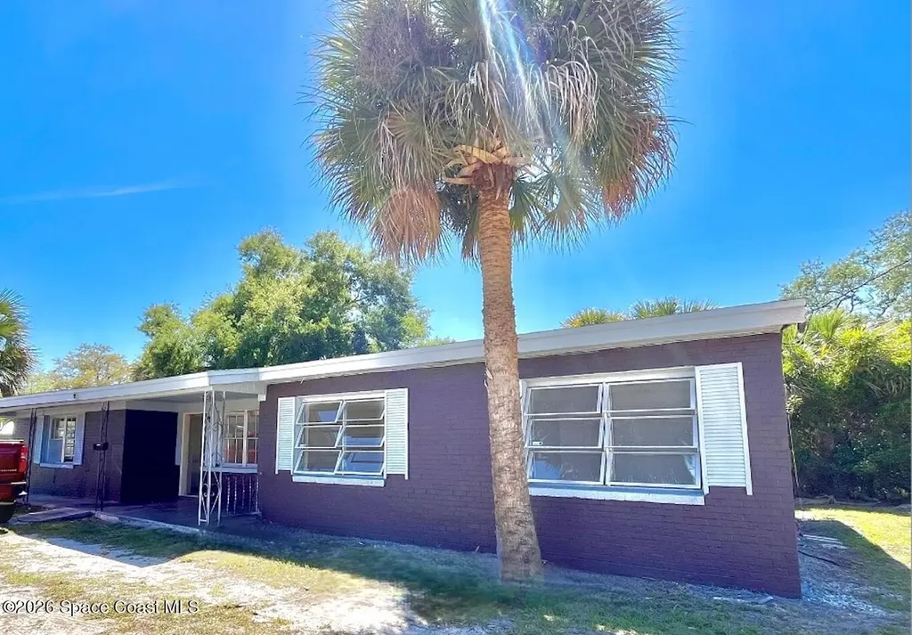 316 E E Strawbridge Avenue Melbourne FL 32901