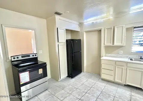 316 E E Strawbridge Avenue Melbourne FL 32901