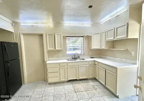 316 E E Strawbridge Avenue Melbourne FL 32901