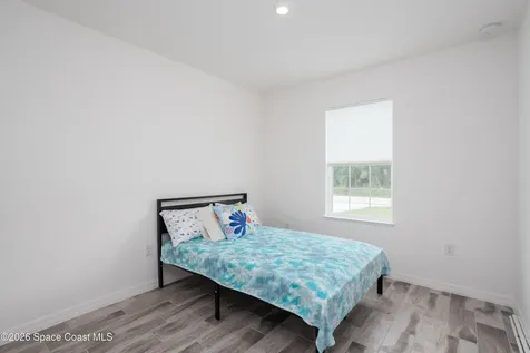 1975 Gould Avenue SW Palm Bay FL 32908
