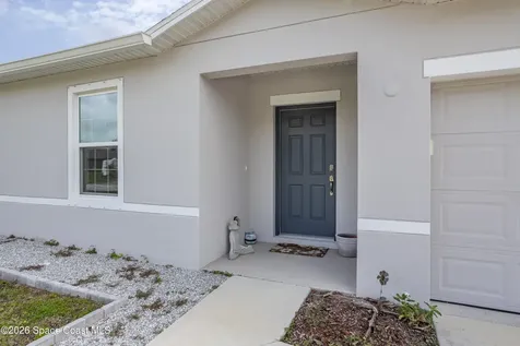 1975 Gould Avenue SW Palm Bay FL 32908