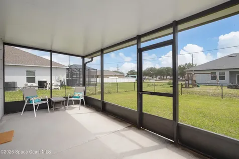 1975 Gould Avenue SW Palm Bay FL 32908