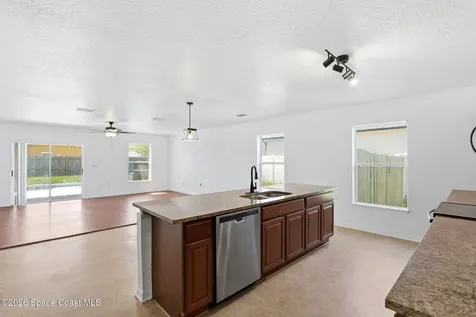 3356 Slate Street Melbourne FL 32904