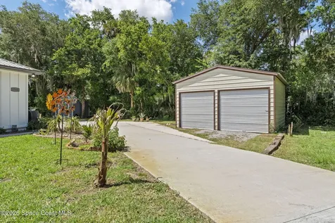 1740 Ford Road Mims FL 32754