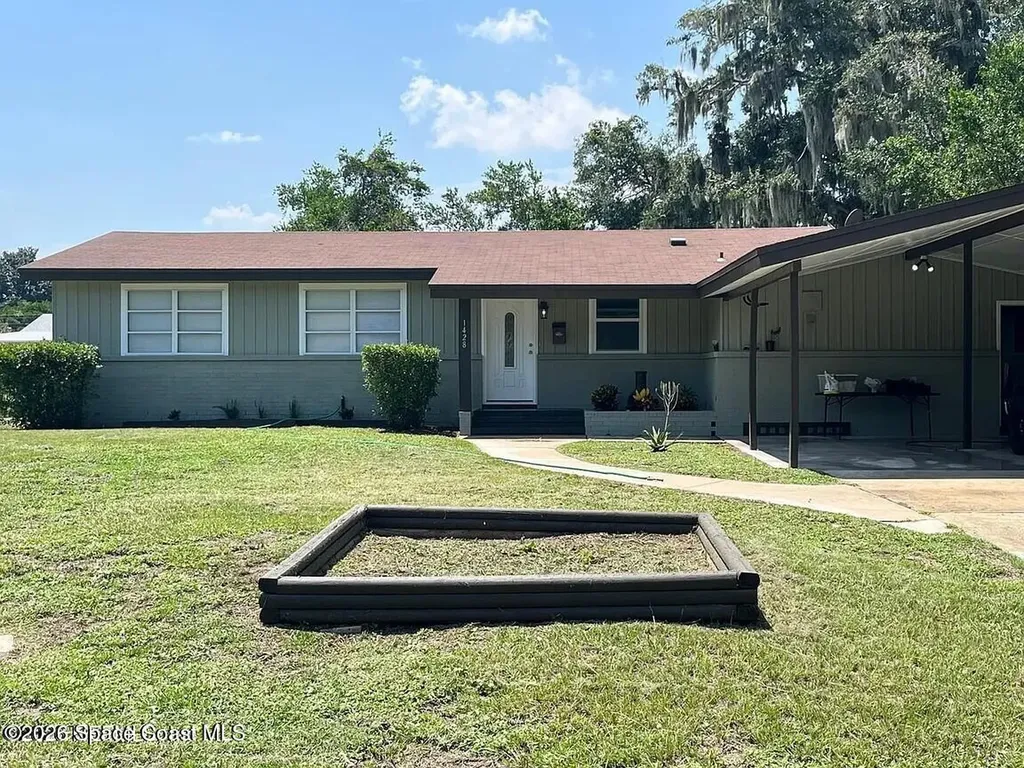 1428 Lamanto Avenue E Jacksonville FL 32210