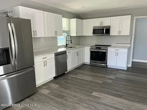 1428 Lamanto Avenue E Jacksonville FL 32210