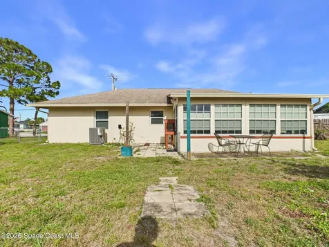 520 Jupiter Boulevard NW Palm Bay FL 32907