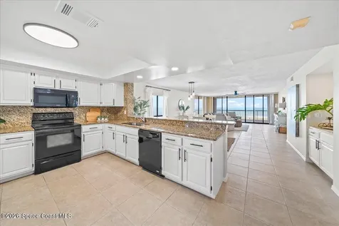407 Jimmy Buffett Memorial Highway Satellite Beach FL 32937