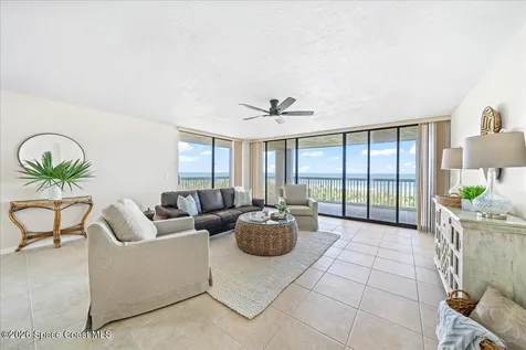 407 Jimmy Buffett Memorial Highway Satellite Beach FL 32937