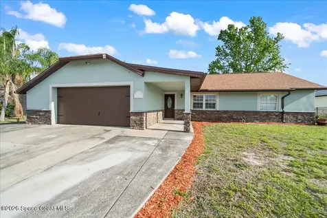 697 Hamm Street NW Palm Bay FL 32907