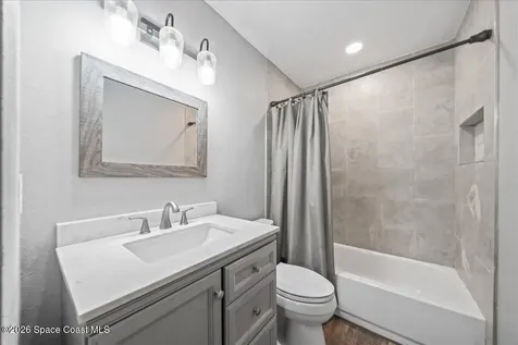697 Hamm Street NW Palm Bay FL 32907