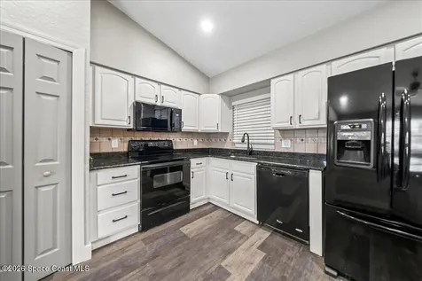 697 Hamm Street NW Palm Bay FL 32907
