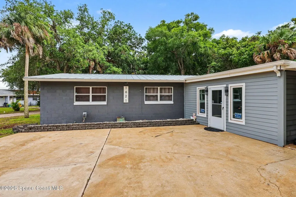 1621 Poe Street Titusville FL 32796
