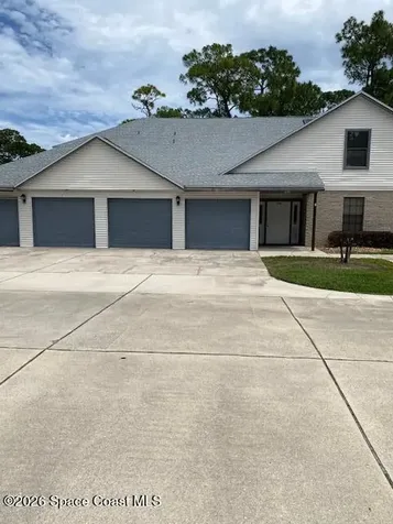 9045 S York Lane S West Melbourne FL 32904
