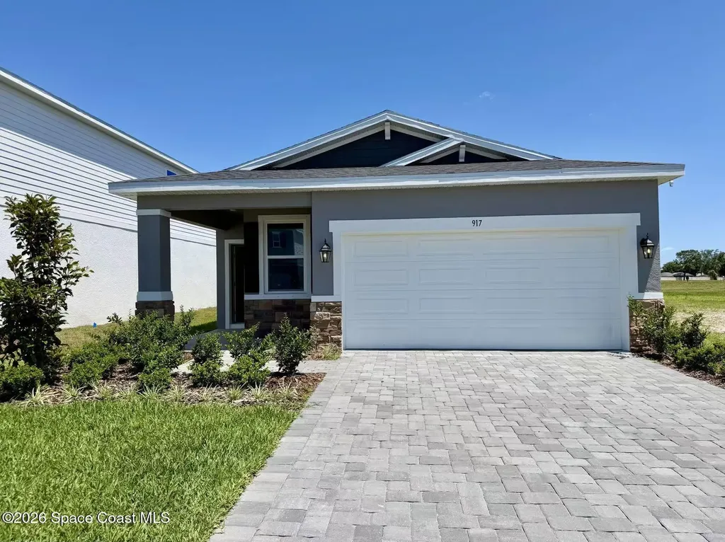 917 Castleford Avenue NE Palm Bay FL 32905