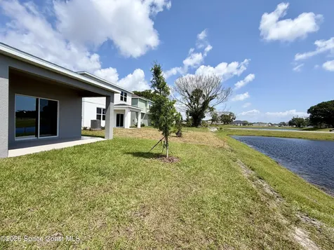 917 Castleford Avenue NE Palm Bay FL 32905