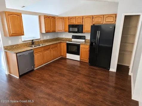 1090 Castile Road SE Palm Bay FL 32909
