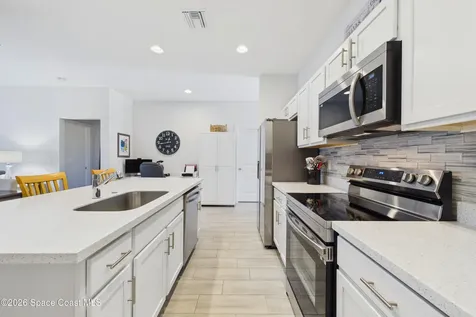 2425 86th Drive Vero Beach FL 32966