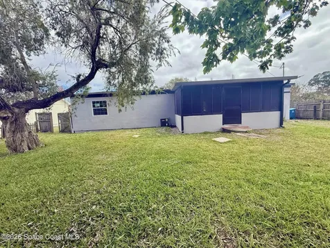 130 Cascade Avenue SE Palm Bay FL 32909