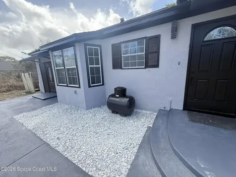 130 Cascade Avenue SE Palm Bay FL 32909
