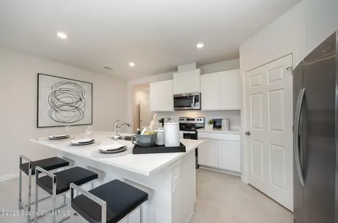 1586 Paley Circle SE Palm Bay FL 32909