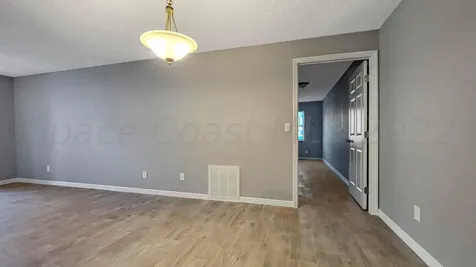 318 Sun Dial Court Cocoa FL 32926