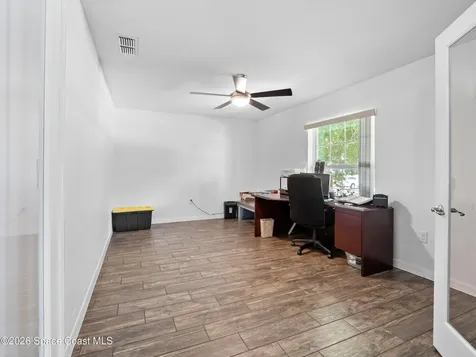 1201 Roslyn Avenue NW Palm Bay FL 32907