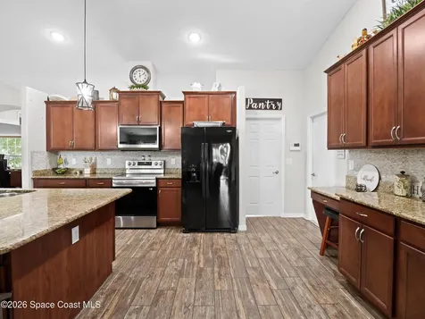 1201 Roslyn Avenue NW Palm Bay FL 32907
