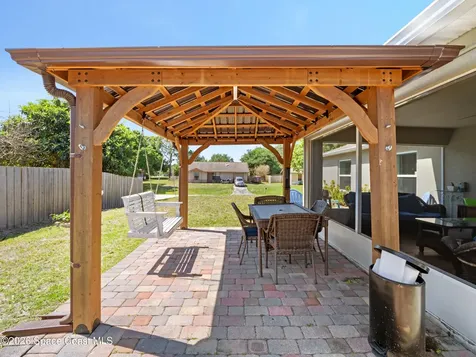 1201 Roslyn Avenue NW Palm Bay FL 32907