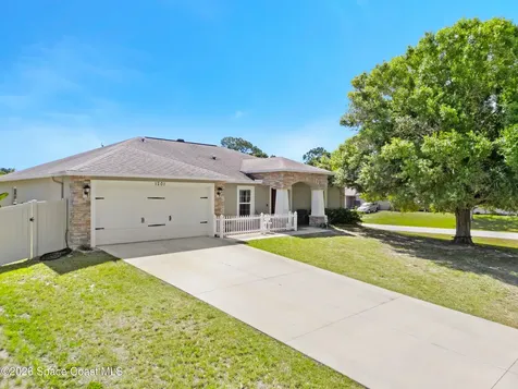 1201 Roslyn Avenue NW Palm Bay FL 32907