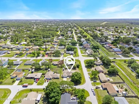 1201 Roslyn Avenue NW Palm Bay FL 32907
