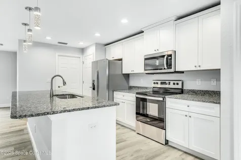 498 Harrisburg Street SW Palm Bay FL 32908
