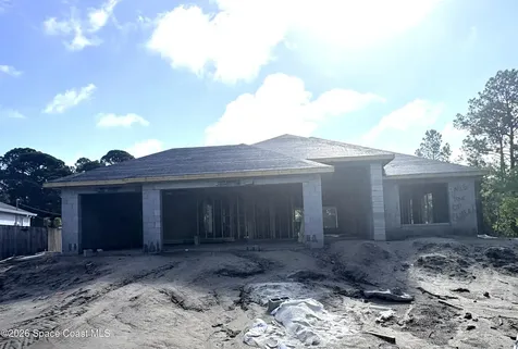 2525 Palisades Drive SE Palm Bay FL 32909