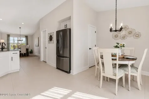 2525 Palisades Drive SE Palm Bay FL 32909