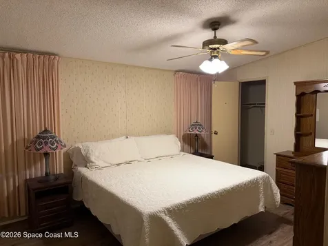 706 Hyacinth Circle Barefoot Bay FL 32976