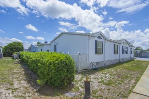 7669 Chasta Road Micco FL 32976